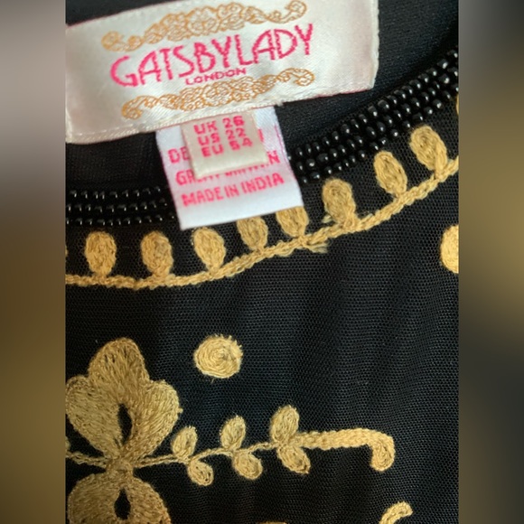 Gorgeous dress from ModCloth - 1920s style - Picture 9 of 12